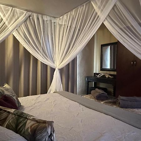 The Bush Hut Villa Hoedspruit Luaran gambar